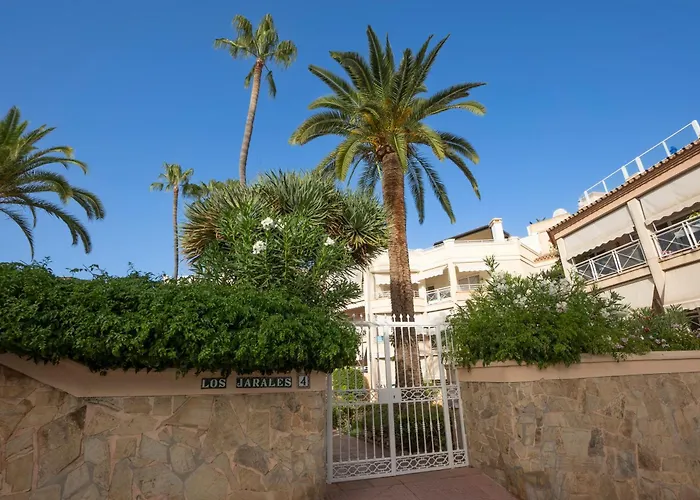 Jarales, Zona Parador, Apartament Nerja