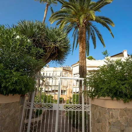 Jarales, Zona Parador, * ネルハ