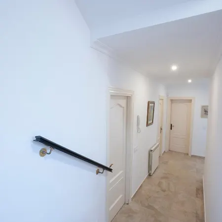 Jarales, Zona Parador, Apartmán Nerja