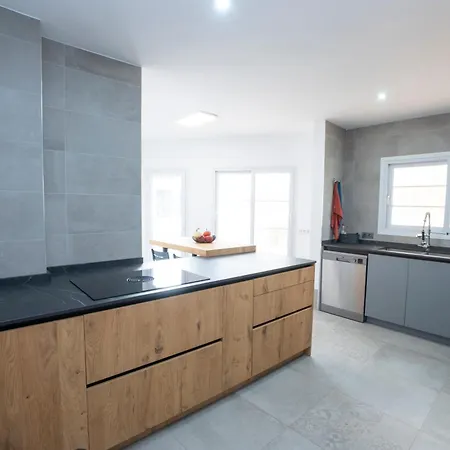 Jarales, Zona Parador, Apartmán