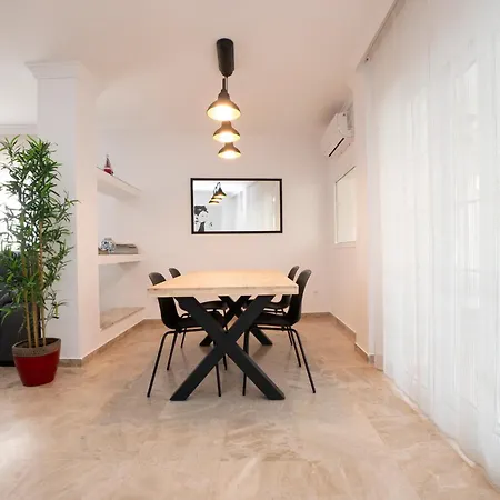 Jarales, Zona Parador, Apartmán