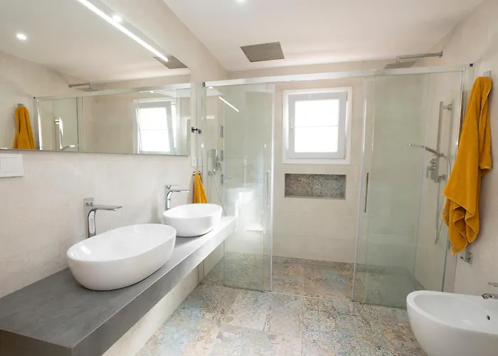 Jarales, Zona Parador, * Nerja